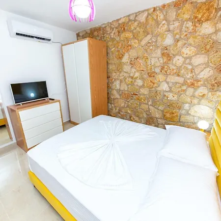 Santa Oliva Suites Ksamil Exterior foto