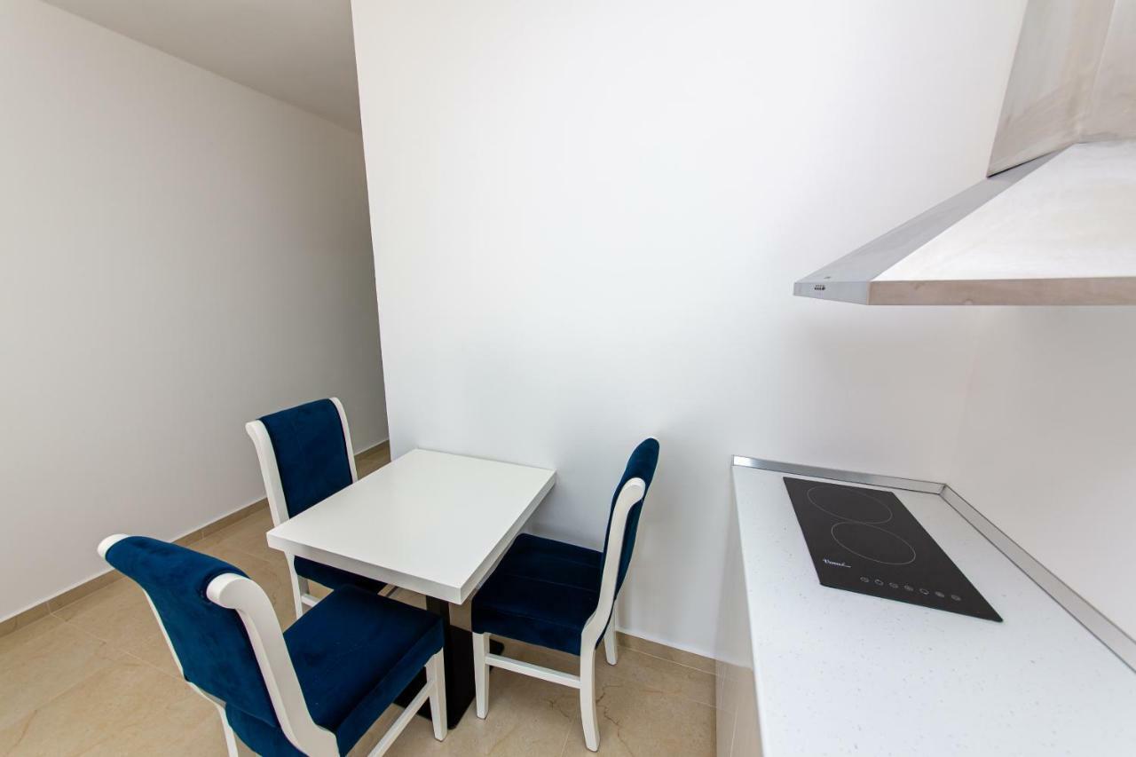 Apartment Santa Oliva *