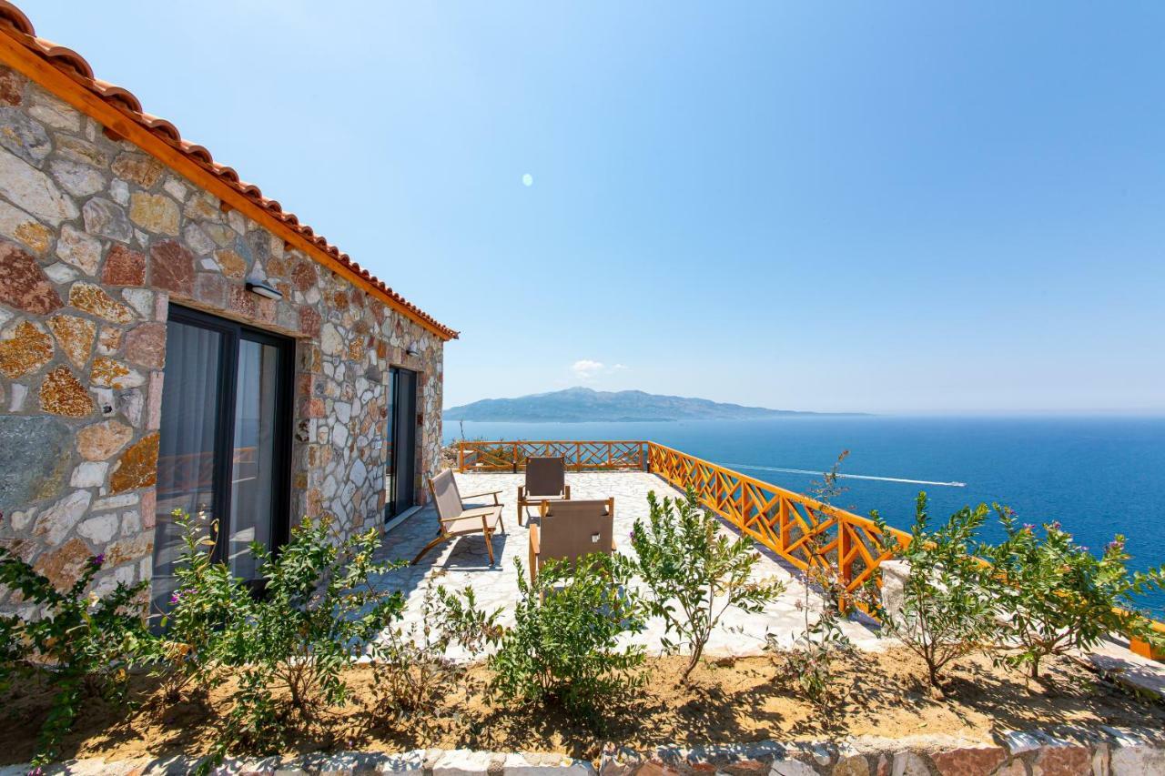 Santa Oliva Apartment *